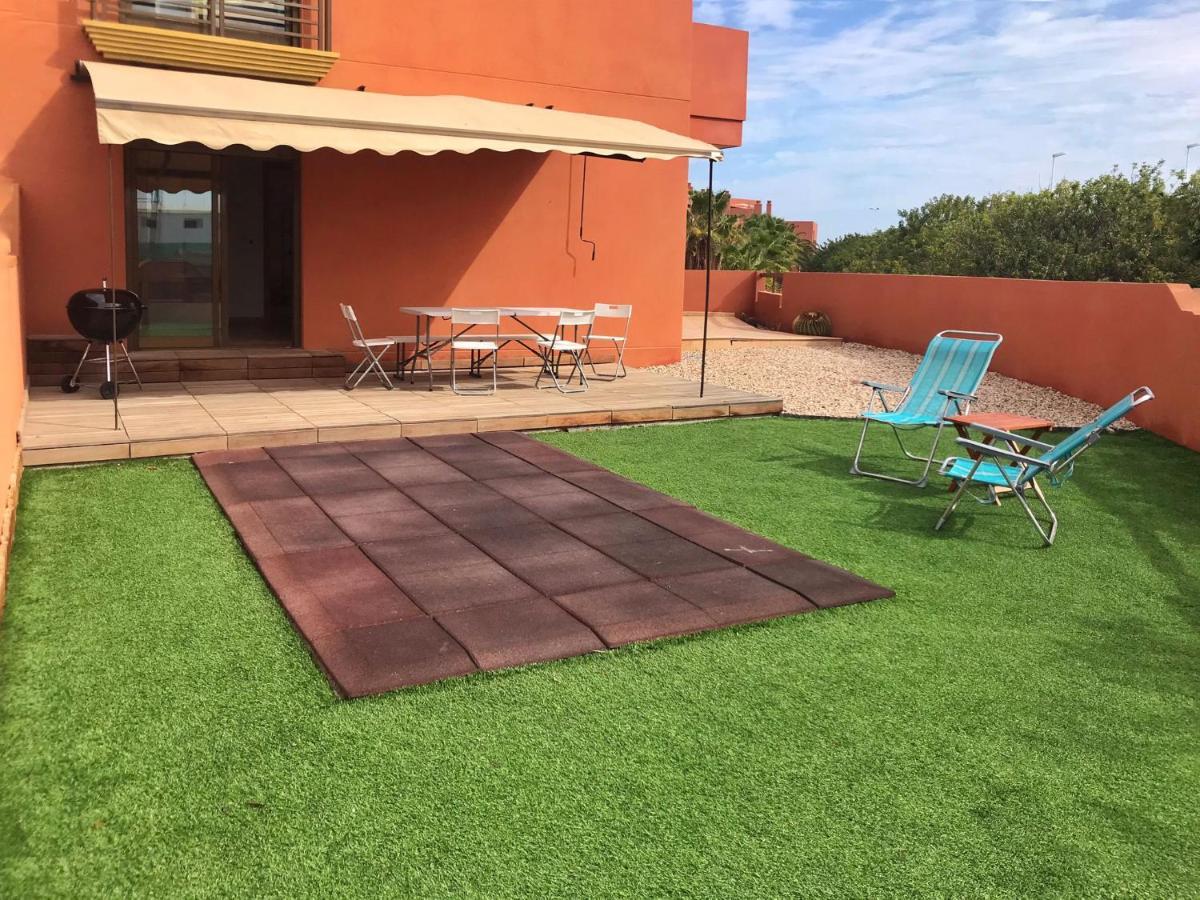Beautiful Apartment In La Tejita With Pool Granadilla De Abona Eksteriør billede